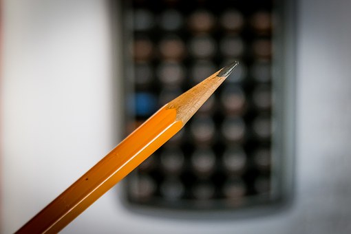 327305