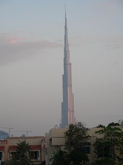 90686