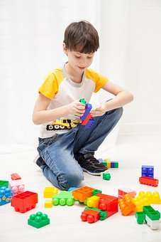 212073