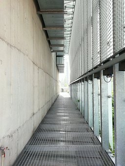 283430