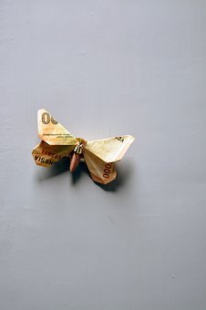 112995