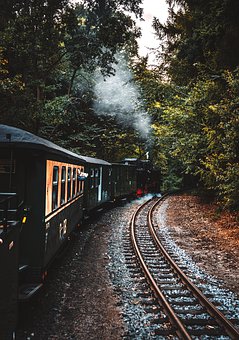 299963