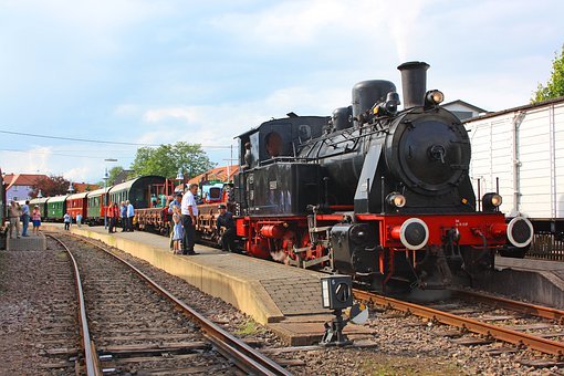 346235