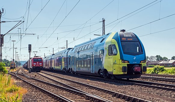 324545