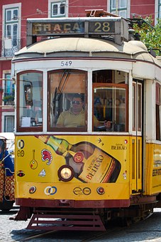 310439