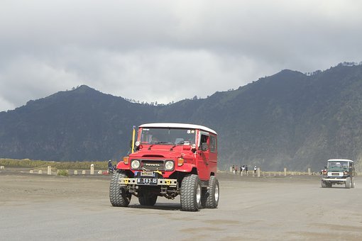308433