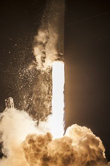 272096