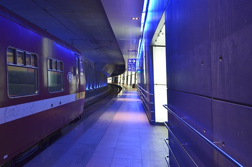 271451