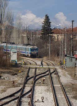 46301