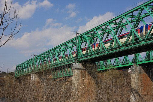 180048