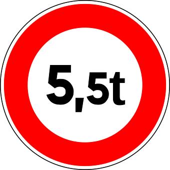 135898