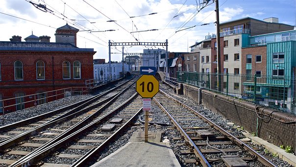 107622