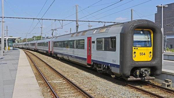 237943