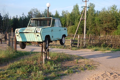 90728