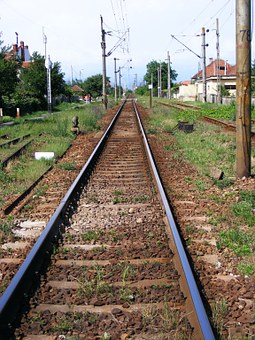 244785