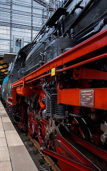 318304