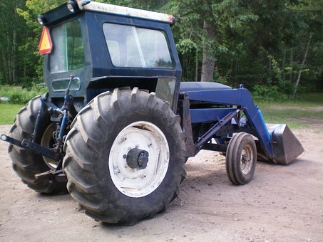 245723