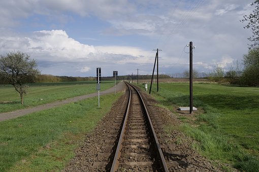 93729