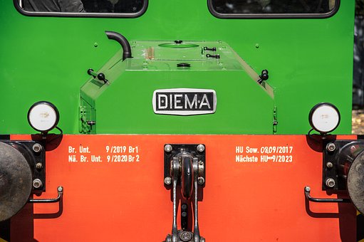 137606