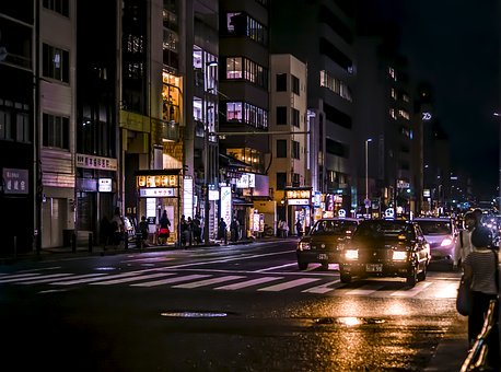 208071