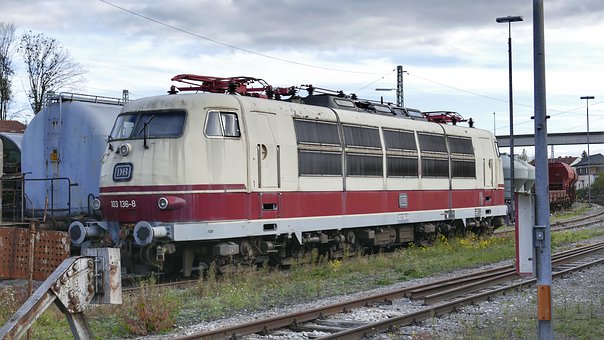 158168