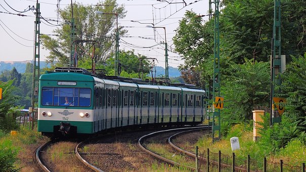 236100