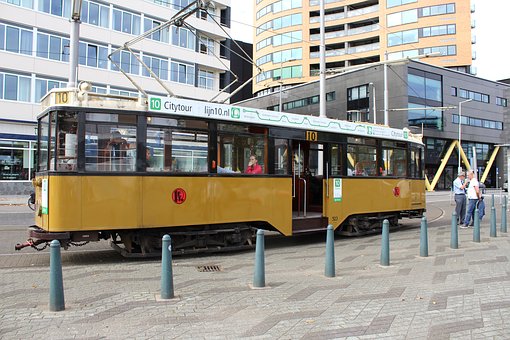 229069