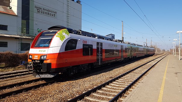 156162