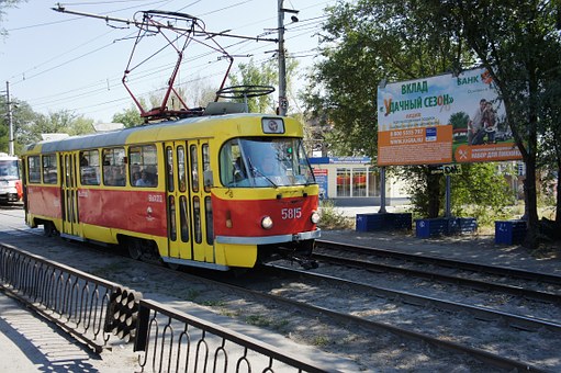 274974