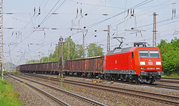 322050