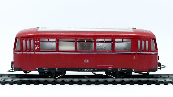124350