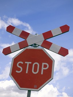 56341