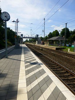 319935