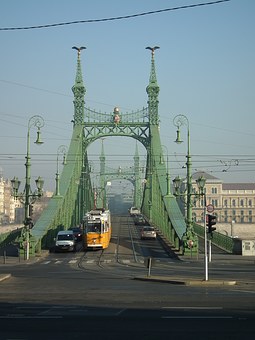 269499