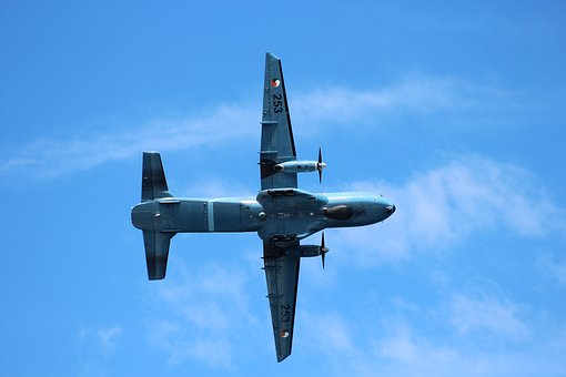 218405