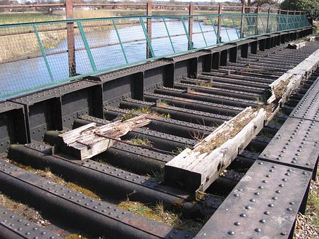 283634