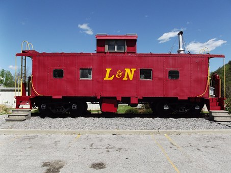 322373