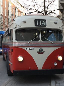 129951