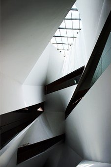 260305