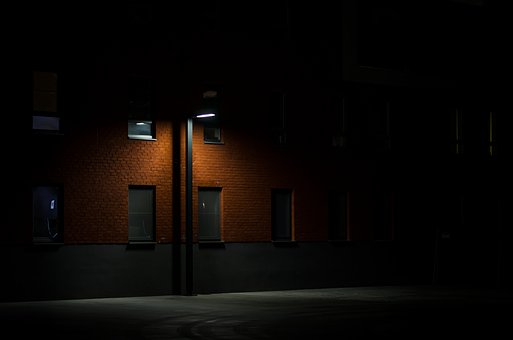 346193