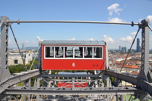296843