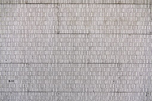 326170