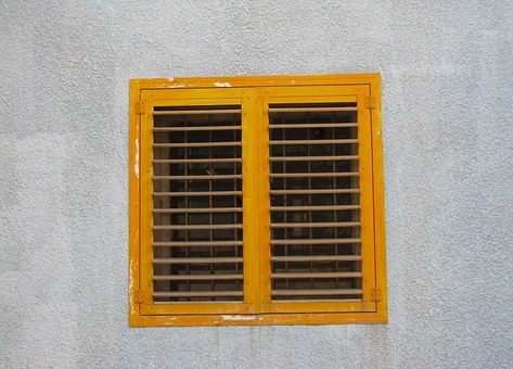 277577