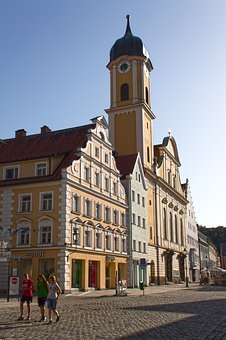 156502