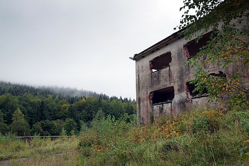 181633