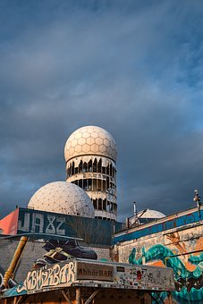 11926
