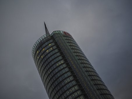 274963
