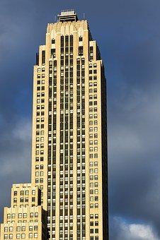 346906