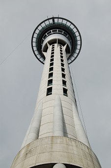104146