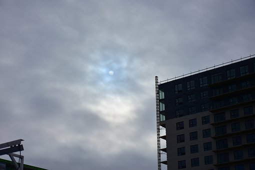 211853